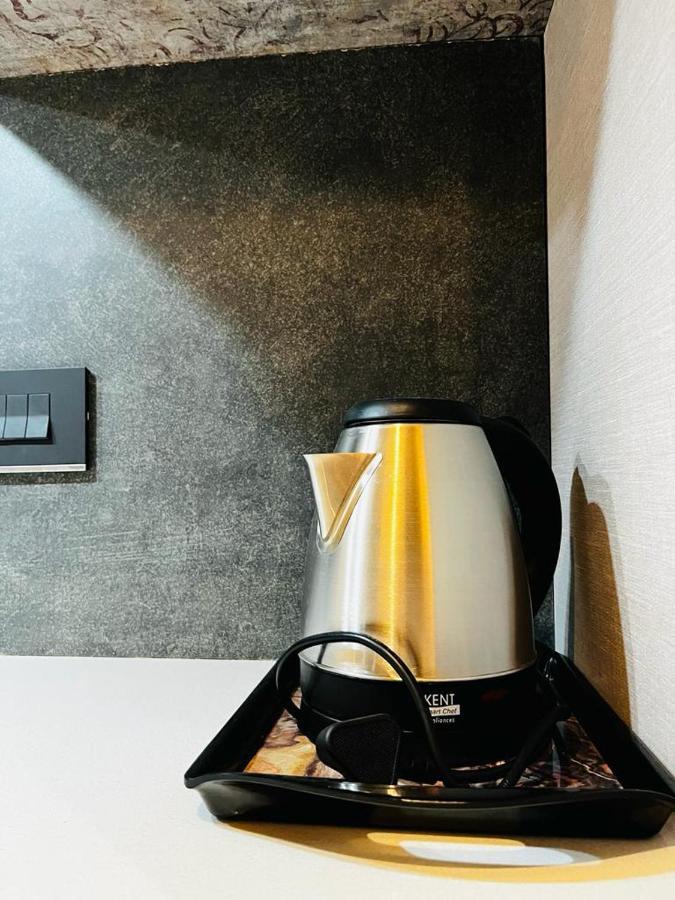 Luxe Apartment By Hey Studio'S Ghaziabad Dış mekan fotoğraf